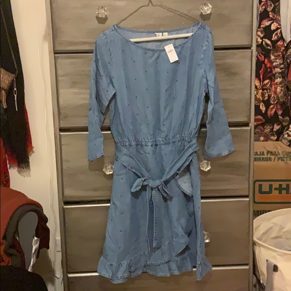 Faux-Wrap Ruffle Hem Dress - Picture 3 of 3